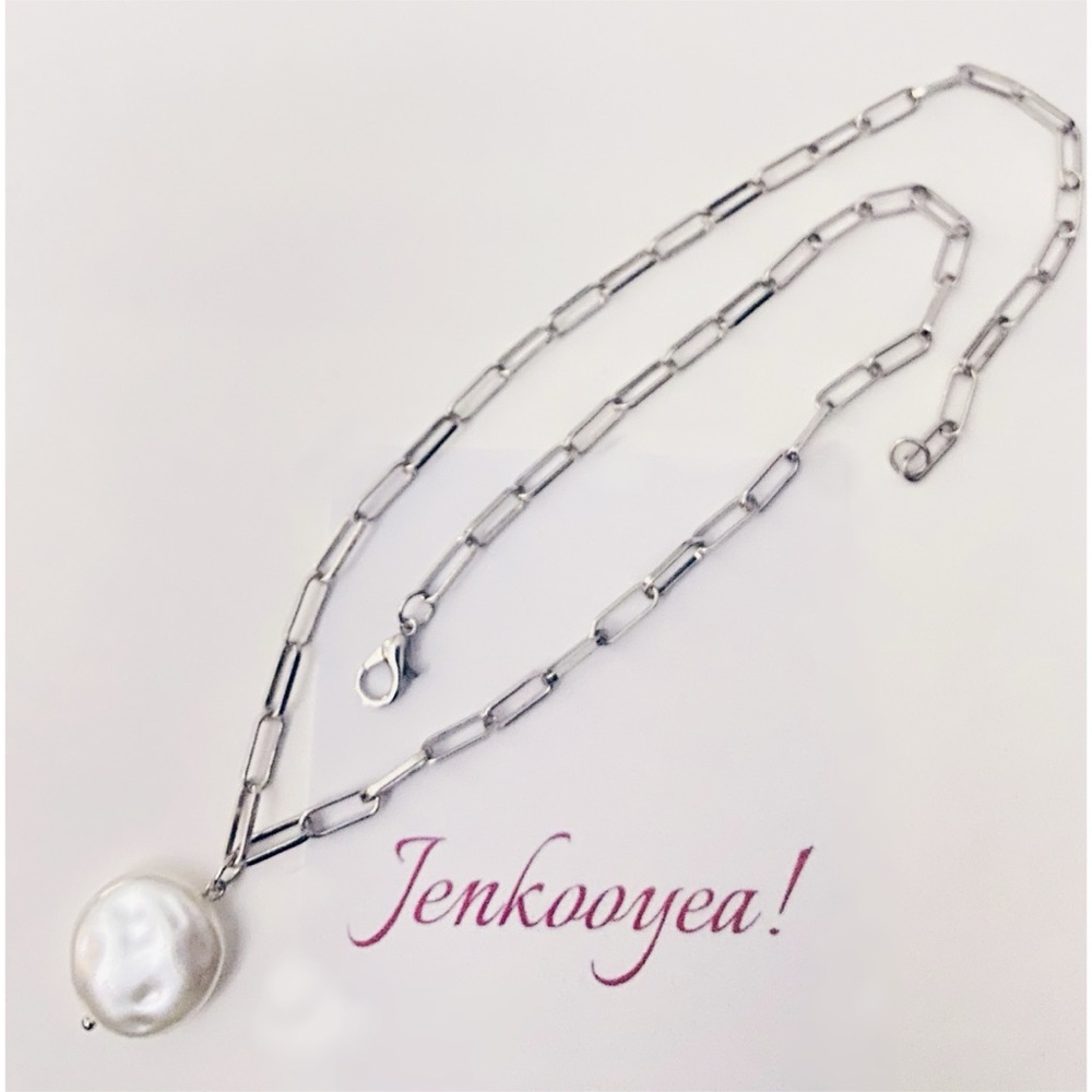 Silver Chain Necklace with Pearl Pendant